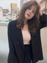 ラヴィ(Lavie)&nbsp;ハイライトカラーミルクティーベージュレイヤーカット