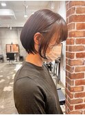 ハンサムショートレイヤーカットミルクティーベージュハイトーン
