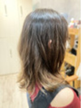 クシュ 所沢東口店(kusyu...) 髪質改善デジタルパーマミニウルフくすみブルーテラコッタ(所沢)