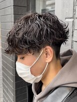 アビー(ABEY)&nbsp;波巻きスパイラルパーマスパイラルパーマメンズカット