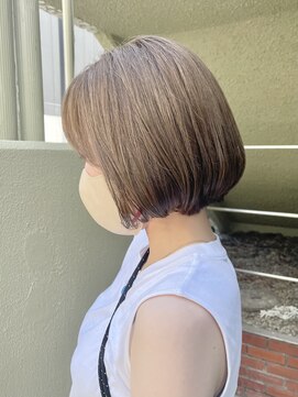 ヘアーメイクオズ(hair make O/S) ヘアメイクオズ＆金あゆみ　王道ベージュボブ