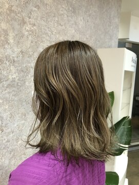 ルイス 喜連瓜破(Luis) オリーブベージュ