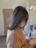 セレナ(SIRENA) ブリーチありグレージュカラー