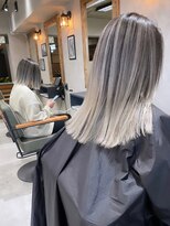 サニー 渋谷(SUNNY)&nbsp;隣の席もバレイヤージュ、ハイライト、グレージュ、アッシュ