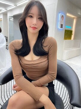 ロンド マーレ 天神大名店(Lond mare) 韓国ヘア　ロングヘア　レイヤーカット　前髪カット　くびれ巻き