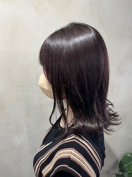 リンダイーロ(Linda Hiro) 【札幌円山　イルミナカラー/ミディアムボブ/ロブ/ラベンダー】