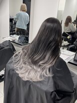 アライブ キチジョウジ(ALIVE Kichijoji) ホワイトシルバーグラデーションカラー