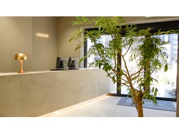 ACT JAPAN GRAND CENTRAL 博多リバレイン店【アクトジャパン　グランドセントラル】