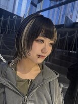 オンザ(ONTHE) 【クロ×ブロンド】デザインカラーショートウルフ