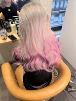 ルシティ(Le City)&nbsp;Pink Beige Glow 【ダブルカラー/ブリーチ/髪質改善】