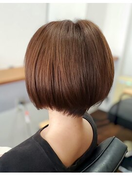 ニニィ(Ninny) ナチュラルラウンドショート30代、40代、50代