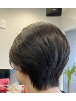 イング(ING)&nbsp;リップラインショートボブ