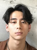 フィフス トウキョウ (fifth TOKYO)&nbsp;渋谷フェザーパーマフェザーショート大人刈り上げセンターパート