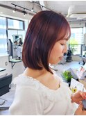 きりっぱなしボブ　ローズピンクカラー