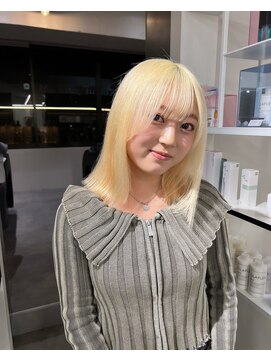 イオ(IO) 色落ちしない色！抜きっぱなしブロンド