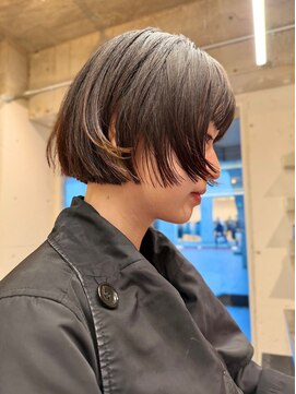 ダブ アオヤマ(DaB AOYAMA) 切りっぱなしボブリップラインボブショートボブ