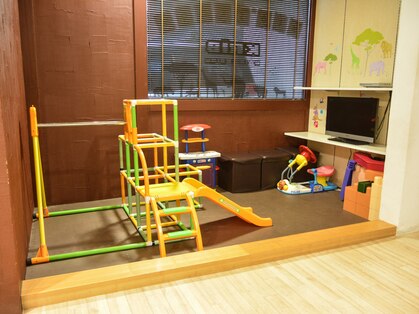 クリブ ヘアデザイン(KRIB HAIR DESIGN)の写真