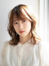 ネバーバイリンクス(NEVAR by LINKTH)&nbsp;柔らかくびれレイヤー｜乾かすだけでまとまる小顔ヘア