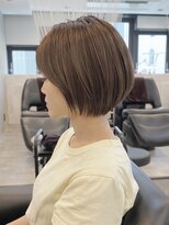 ユニコ(unico)&nbsp;20代から60代/レイヤー/ハッシュカット/くびれ/似合わせ