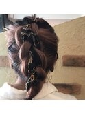 スカーフを使ったヘアアレンジ！！
