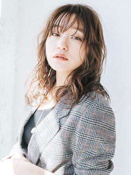 フィルムス 田町芝浦(FILMS) 黒髪/クラゲヘアー/オリーブグレー/小顔/ココアベージュ/田町