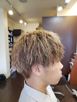 ヘアメイク ビス(Hair Make Bis.) ツイストパーマ