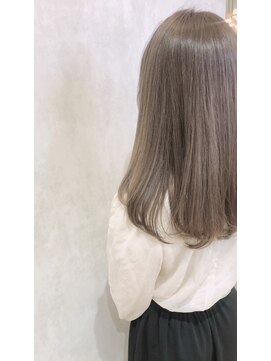 フィゼル あべのルシアス店(Aujua fizelle) ミルクティーベージュ＊増崎彩乃