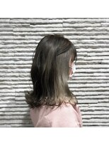 ビス ヘア アンド ビューティー 西新井店(Vis Hair＆Beauty)&nbsp;インナーカラー/ミルクティーベージュ/秋カラー