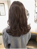 女性らしいセミロング