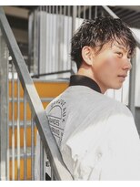 ルートバイドット 町田店(root by dot.) センターパート/ツイストスパイラル/スキンフェード[町田]