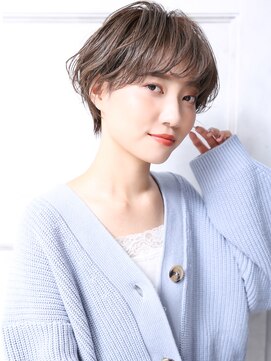 クラッチ 博多(CLUTCH) 大人可愛い小顔美髪ツヤ髪シアーグレージュ横顔美人A12