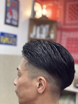 グリーンフィールベース(green feel BASE)&nbsp;フェード＋ツーブロック