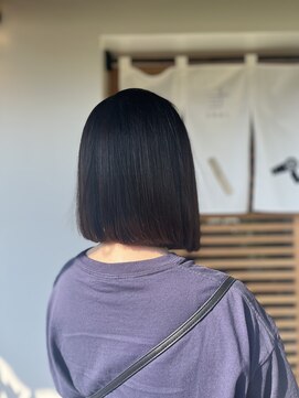 ミキカミ 切りっぱなしボブ