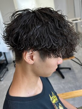 フゥ 宇都宮(FeU) 波巻きパーマメンズパーマメンズヘアツーブロックツイストパーマ