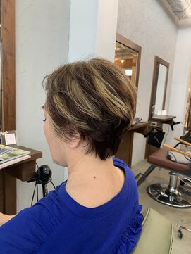 ヘアメイク デザート(HAIR MAKE DESART) 白髪ぼかし　太めハイライト