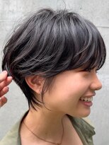 ビュー トウキョウ(VIEW TOKYO) 10代20代30代小顔顔まわり似合わせ耳かけパーマショート