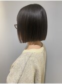 切りっぱなしボブで魅せる！2025年春夏最新ヘアスタイルトレンド