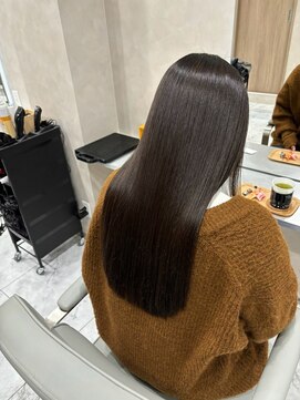 キング(K!ng) 縮毛矯正髪質改善ハイライトレイヤーカット枚方美容室エクステ
