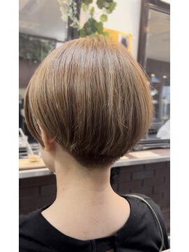 コークハットヘアーズ(Coke Hat Hairs) ハイライトツーブログラボブ