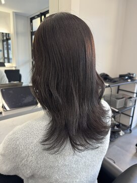 ナンバー 竪町(number+) 10代20代30代大人かわいい暗髪艶感ヨシンモリくびれミディアム