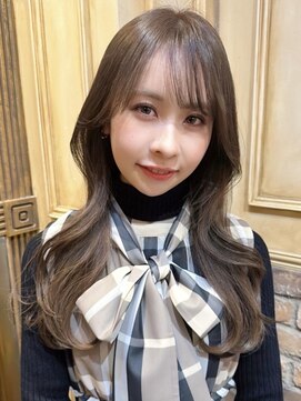 ロワンバイアルティナ 横須賀中央店(Rowan by artina) ヘーゼルブラウン/ミディアムレイヤー/ゆるふわミディアム