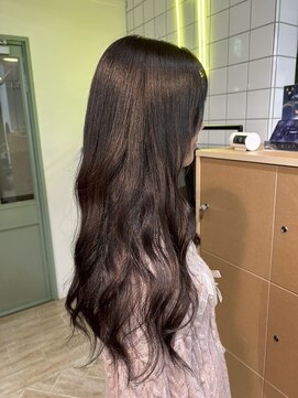 ラヴィズム(LUVISM) 顔周りレイヤー/ダブルカラー/髪質改善/ケアブリーチ万代新潟駅