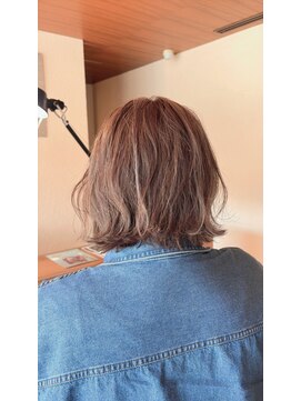 ゴットイール(GOTTO eel) 白髪ぼかしハイライトbob