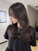 エトワ 中央店(etoi)&nbsp;大分ハッシュカット胸上鎖骨下ミディアムレイヤースタイルかるめ