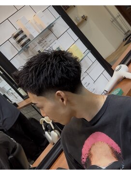 ブレイブボーイズ(BRAVE Boyz) スパイキーショート × テーパーフェード