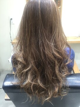 レナンダ (Reanda) アッシュ！