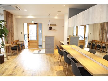 Blossom 北浦和店 髪質改善/トリートメント/白髪ぼかし/縮毛矯正