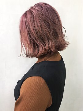 アイティー バイ アルバム 浦和店(IT by ALBUM) ピンクボブ_オリーブカラーハイライトカラー_ba251821