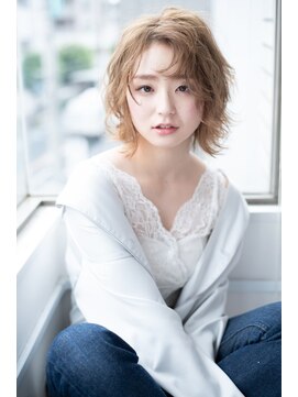 フェリーチェドルモ(Felice Dormo) 髪質改善×ハイライト×デザインカラー×ダブルカラー×ショート