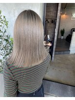 クルー(CREW)&nbsp;ホワイトグレージュ